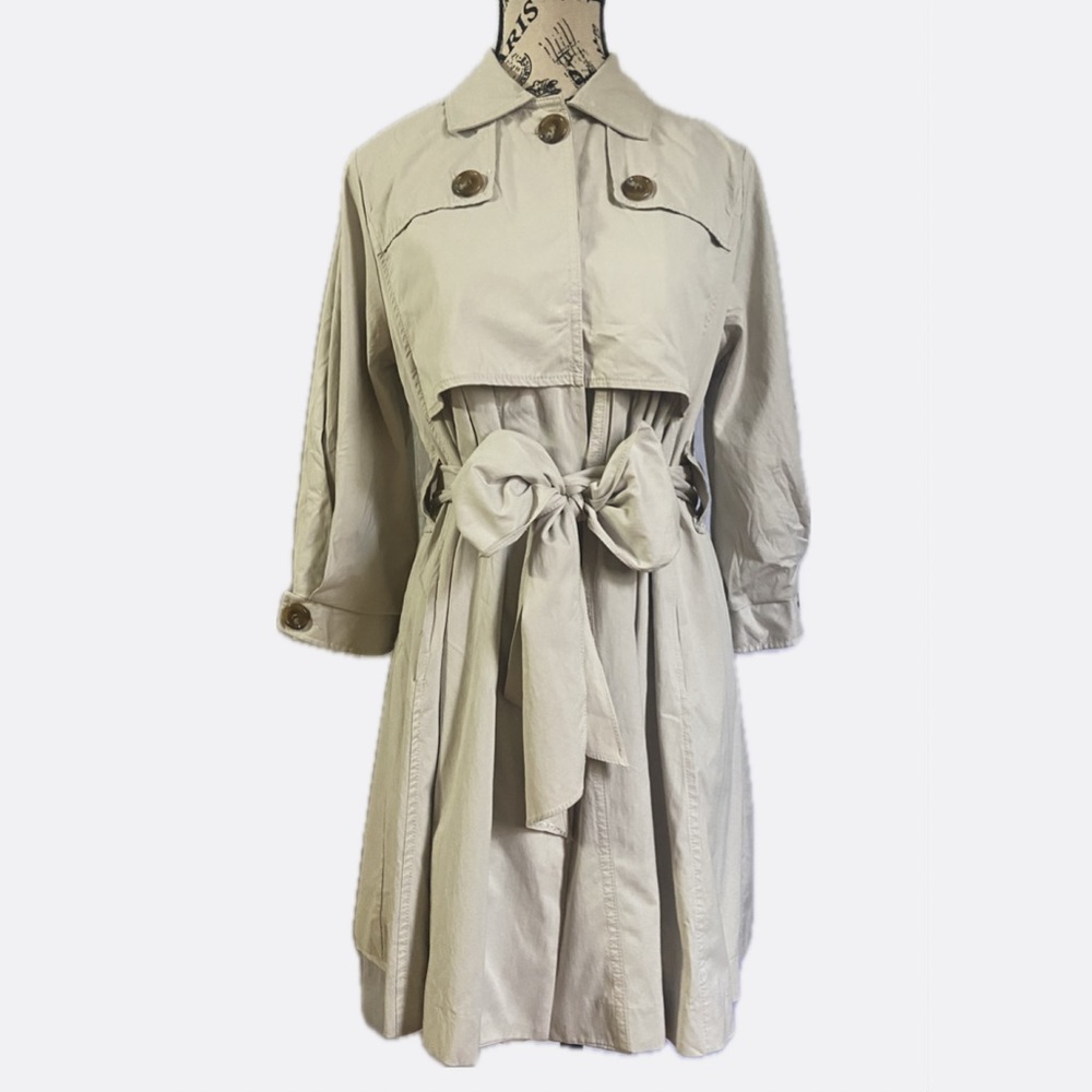 Vintage 3/4 Sleeve Trench Coat 🌬️